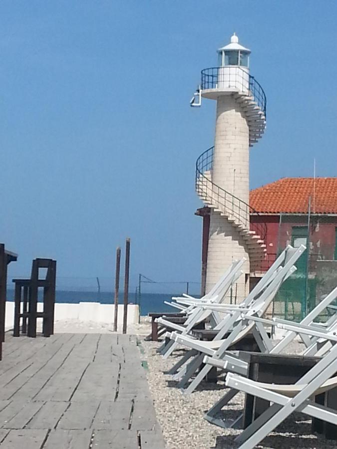 Studio Apartments With Terrace Near Sea - Angela'S Apartments Zadar Bagian luar foto